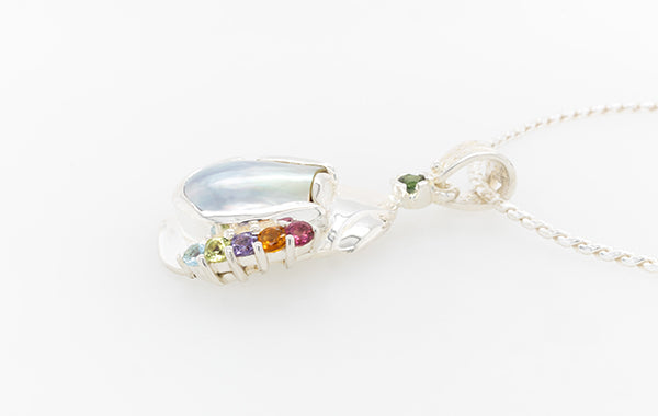 Mabe Rainbow Pendant