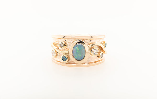 Island Embossed Opal Dimaond Ring