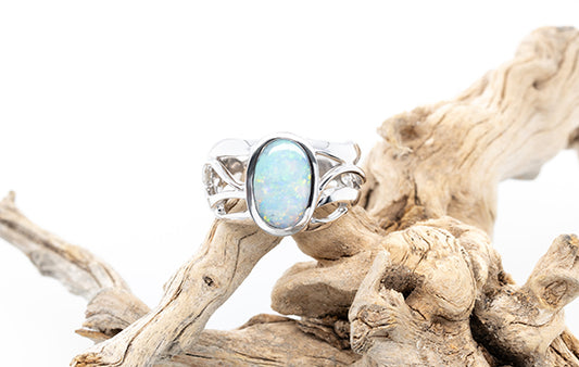 Opal Oval White Gold Solid Ring