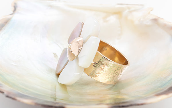 Floral Mother of Pearl Petal Ring