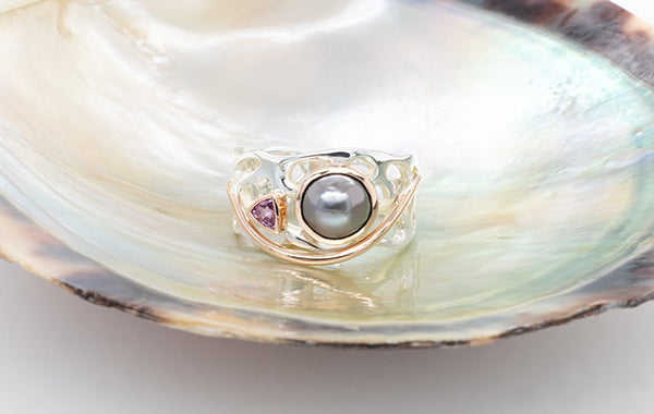 Pearl Coral & Trillant Sapphire Ring