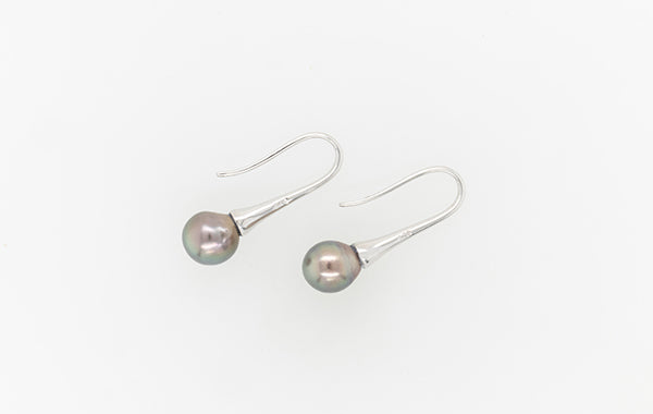 Pearl Thin Flute Earrings