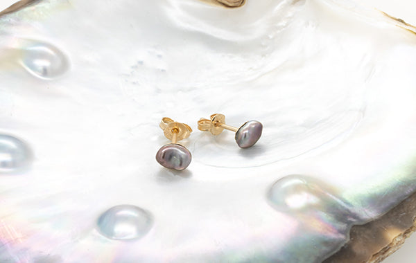 Pearl Keshi Purple Stud Earrings