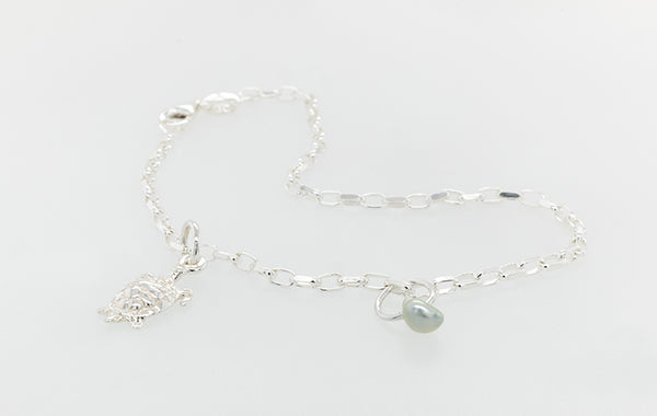 Keshi Akoya Turtle Bracelet