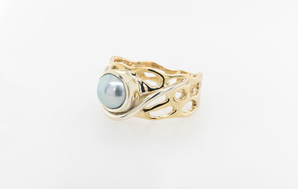 Pearl Coral Two Tone Ring