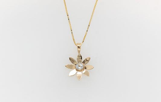 Flannel Flower Keshi Pendant