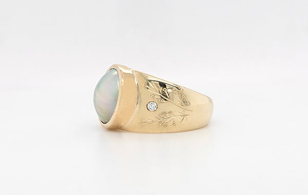 Mabe Pearl & Diamond Hand Engraved Ring 9Y