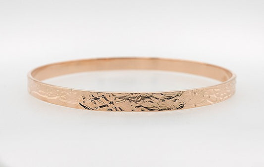 Embossed Bangle 9R