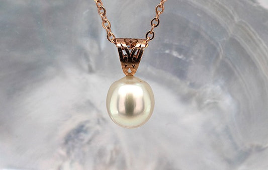 Pearl Pendant Champagne Colour